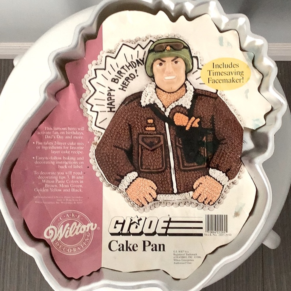 VINTAGE Wilton Cake Pan